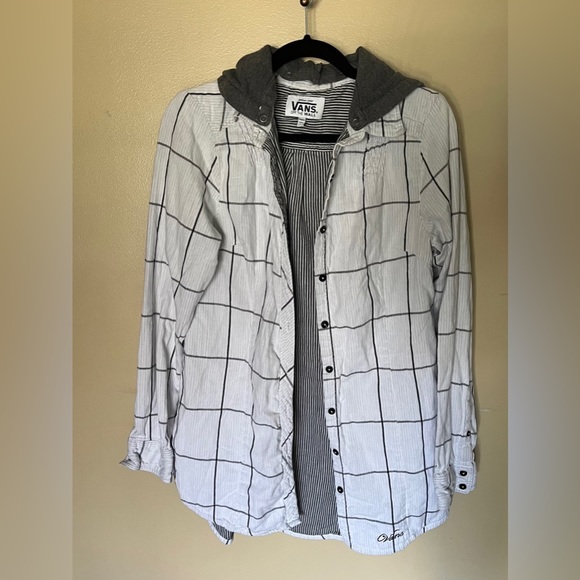 VNTG Vans Off the Wall hooded flannel L/S button up shirt. Juniors L, $18 OBO - Picture 1 of 5